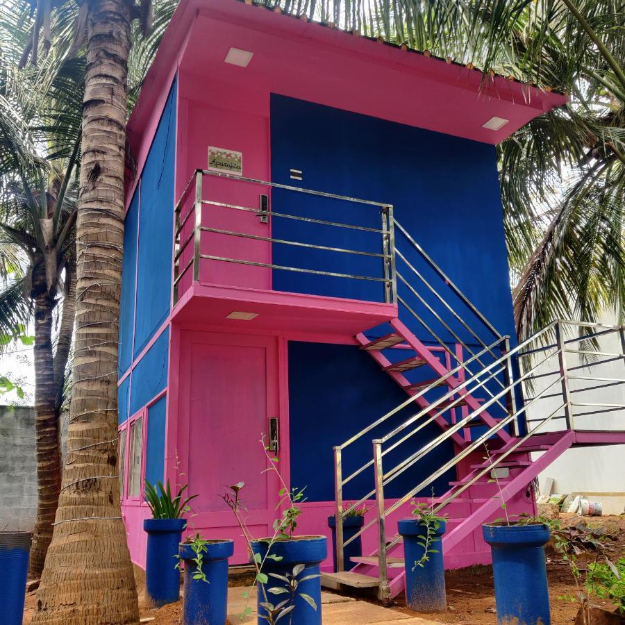 Woodpacker 2.0 Hostel Puducherry Buitenkant foto